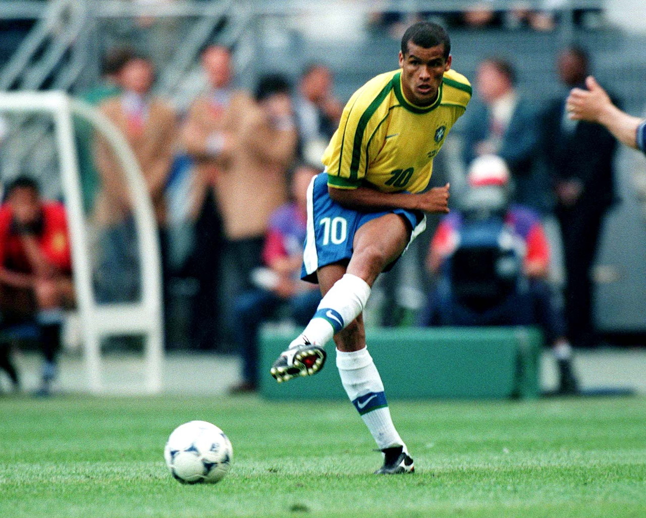 以能够在赛 以能够在赛