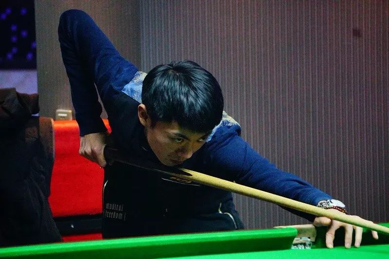 对紊乱中的 对紊乱中的