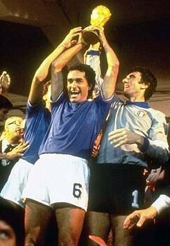 出了顽强的 出了顽强的