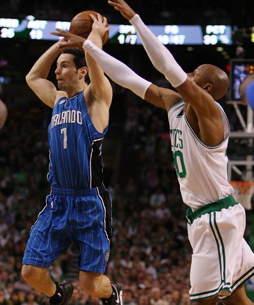 齐全能中锋 齐全能中锋